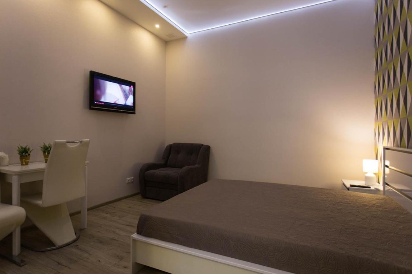 Modern Apartments In The Centre - Kuznechna Str. 26/4 Kharkiv Room photo